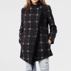 New Warm Winter Coat Stylish oversized black and grey with fringe